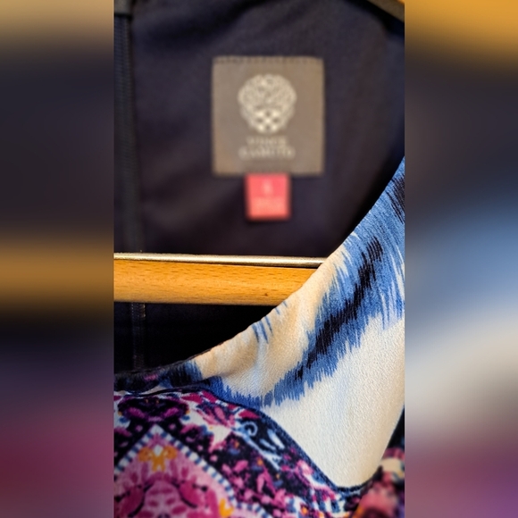 Vince Camuto Sleeveless Dress. Multi Color. Lightweight and Sleeveless. Size 4. - Picture 4 of 9